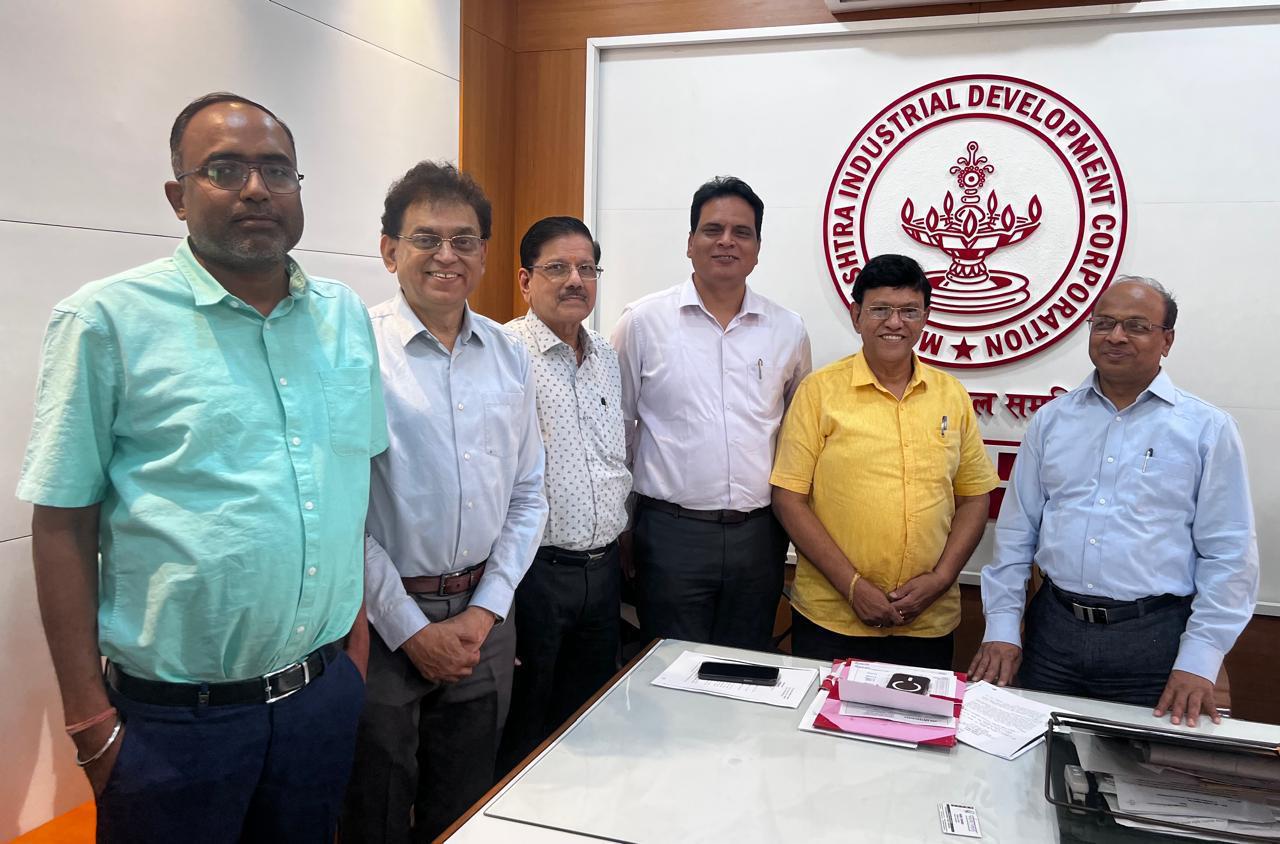 हिंगना एमआईडीसी उद्योगों के लिए पीएनजी कार्यान्वयन पर आपात बैठक हिंगना एमआईडीसी उद्योगों के लिए पीएनजी कार्यान्वयन पर आपात बैठक