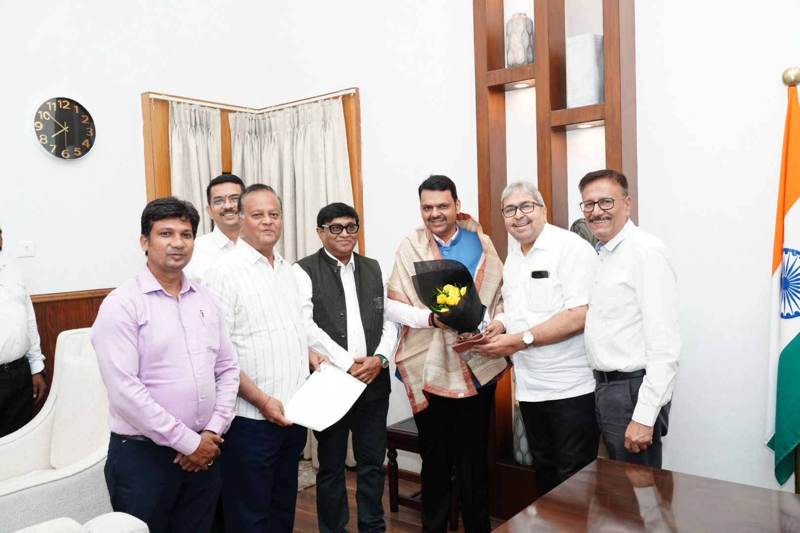 जीएमआर एयरपोर्ट मुद्दे के समाधान पर एआईडी द्वारा मुख्यमंत्री फडणवीस का अभिनंदन जीएमआर एयरपोर्ट मुद्दे के समाधान पर एआईडी द्वारा मुख्यमंत्री फडणवीस का अभिनंदन