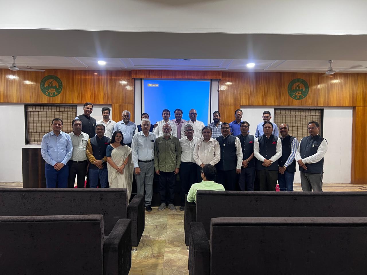 बूटीबोरी मैन्युफैक्चरर्स एसोसिएशन के शशिकांत कोठारकर अध्यक्ष, शशिन अग्रवाल सचिव निर्वाचित बूटीबोरी मैन्युफैक्चरर्स एसोसिएशन के शशिकांत कोठारकर अध्यक्ष, शशिन अग्रवाल सचिव निर्वाचित